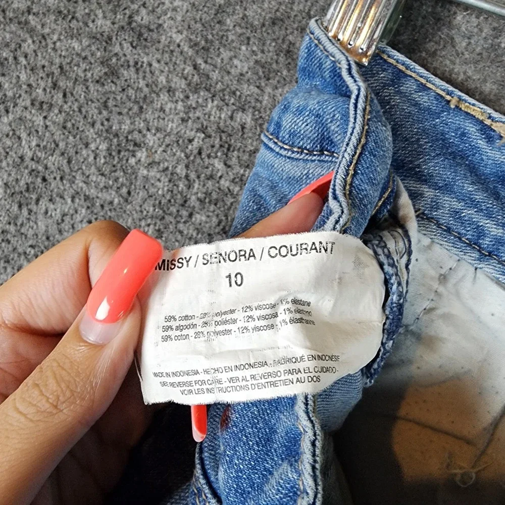 Gloria Vanderbilt Shorts Womens 10 All-Around Slimming Blue Denim Stretch EUC